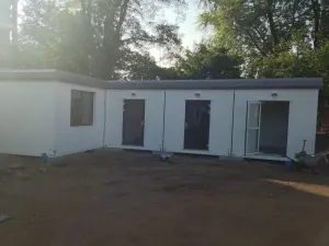 10-fach Containeranlage als Sporthaus – Bild 1