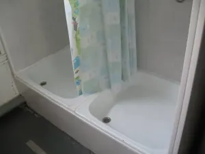 20 Fuss Sanitärcontainer, gebraucht – Bild 7
