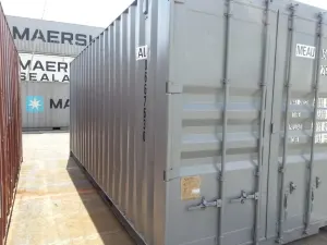 20 Fuss See- Lagercontainer, gebraucht, neu lackiert – Bild 2