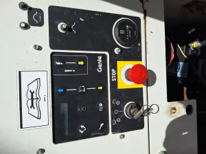 Genie GS-5390 RT Scherenarbeitsbühne – Bild 14