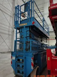 Holland Lift Combistar N-265EL13 4WDS Elektro 28,20 m – Bild 2