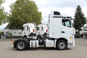 Mercedes-Benz Actros 1848 MP5 BigSpace – Bild 4