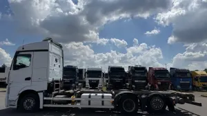 Mercedes-Benz Actros 2545 / Euro 6 / BDF – Bild 4