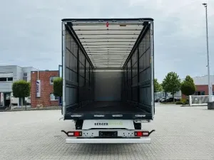 Schmitz Cargobull Curtainsider Coil – Bild 9