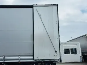Schmitz Cargobull Curtainsider Coil – Bild 10