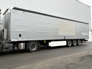 Schmitz Cargobull SCS 24/L 3-Achs-Pritschenauflieger – Bild 4