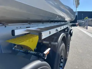 Schmitz Cargobull SKI 24 SL 8.2 – Bild 3