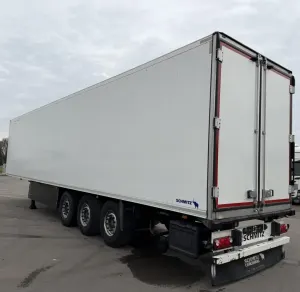 Schmitz Cargobull SKO24 / Carrier Vector 1850 / Doppelstock / Lift – Bild 4
