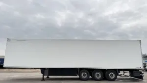 Schmitz Cargobull SKO24 / Carrier Vector 1850 / Doppelstock / Lift – Bild 6